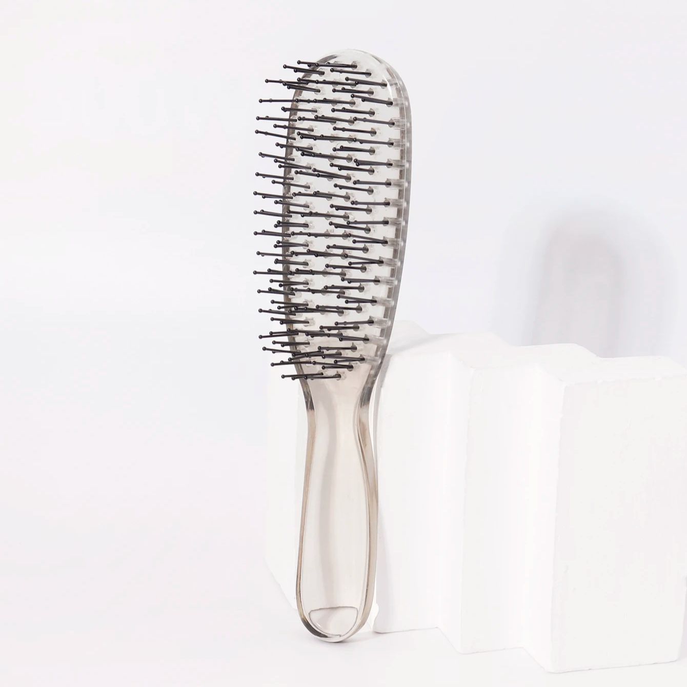 مشط شعر سحري ذو طبقات مضاد للك - مراجعة Dry Brush Body وسعره