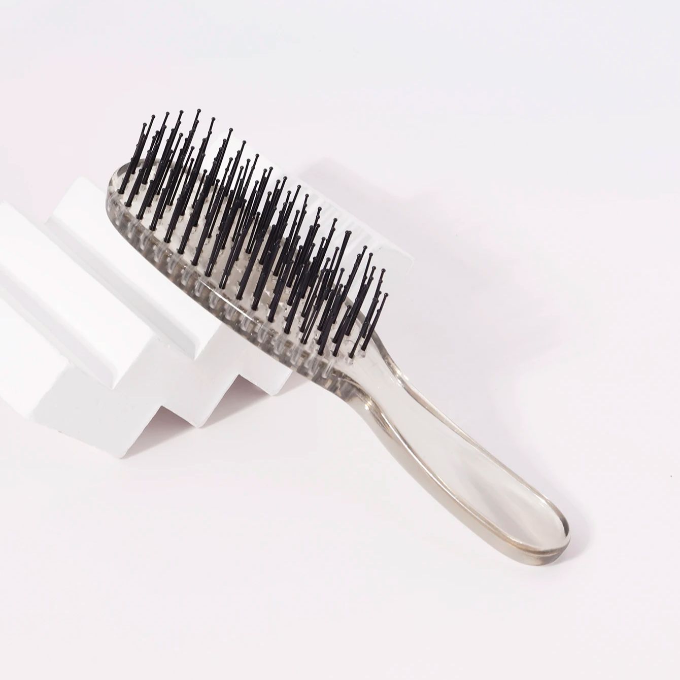 مشط شعر سحري ذو طبقات مضاد للك - مراجعة Dry Brush Body وسعره